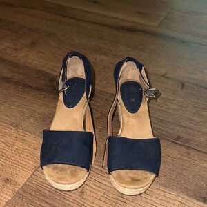 Style & Co. Blue Tan Espadrilles with Open-Toe Design